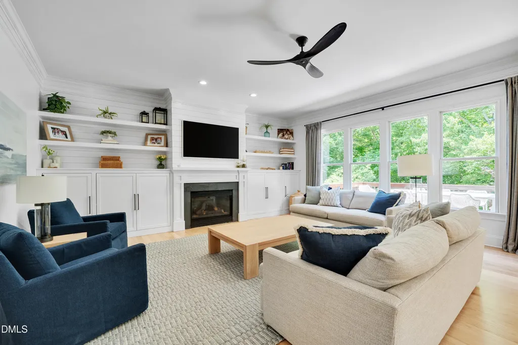 208 Glenhaven Drive Chapel Hill NC 27516