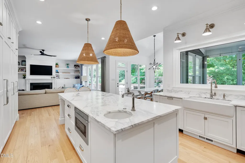 208 Glenhaven Drive Chapel Hill NC 27516