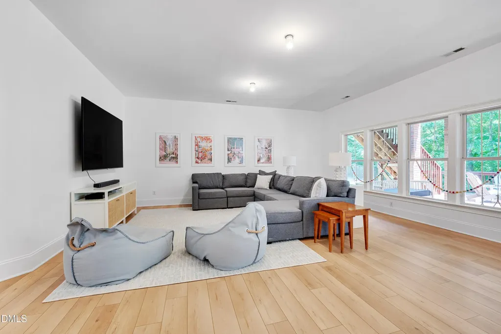 208 Glenhaven Drive Chapel Hill NC 27516