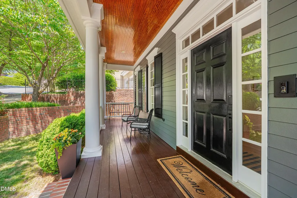 208 Glenhaven Drive Chapel Hill NC 27516