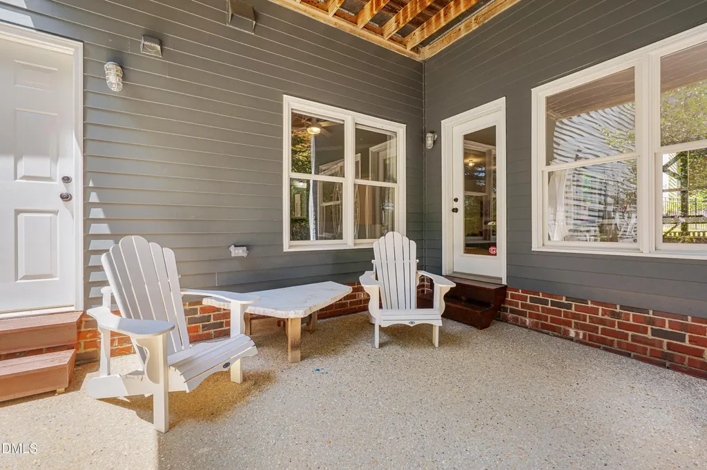 208 Glenhaven Drive Chapel Hill NC 27516