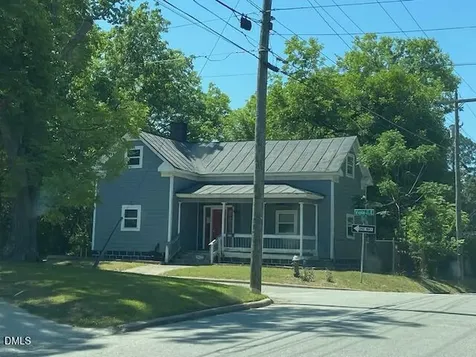 900 Viola Street E Wilson NC 27893