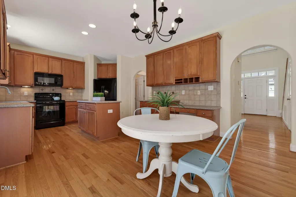8524 Battery Crest Lane Wake Forest NC 27587