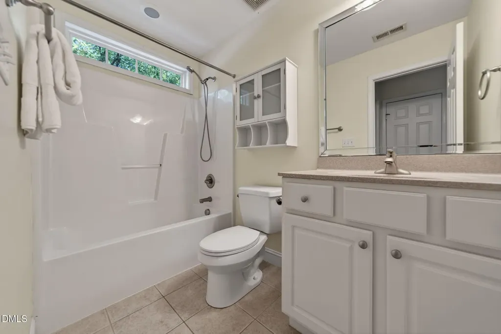 8524 Battery Crest Lane Wake Forest NC 27587