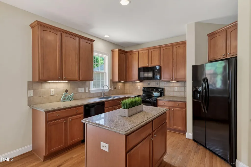 8524 Battery Crest Lane Wake Forest NC 27587