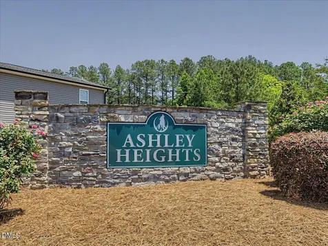 392 Ashpole Trail Clayton NC 27520