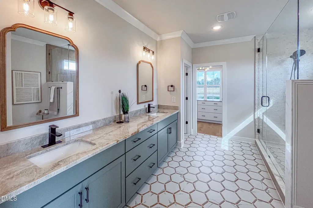 3220 Oakridge River Road Fuquay Varina NC 27526
