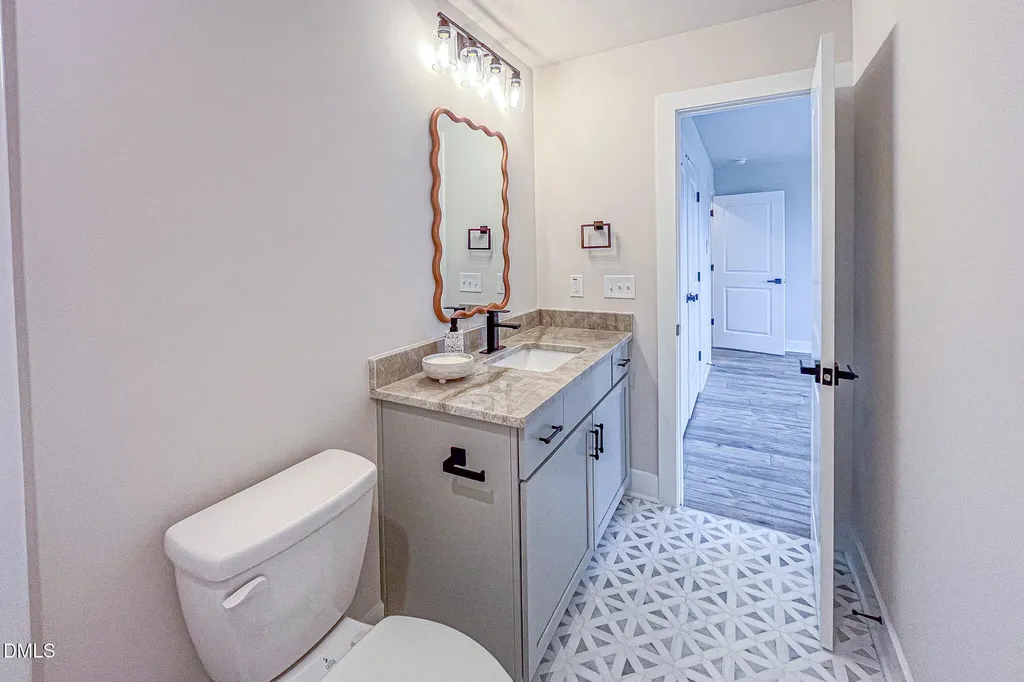 3220 Oakridge River Road Fuquay Varina NC 27526