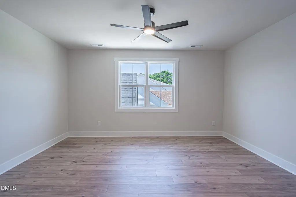 3220 Oakridge River Road Fuquay Varina NC 27526