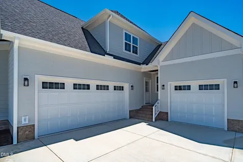 3220 Oakridge River Road Fuquay Varina NC 27526