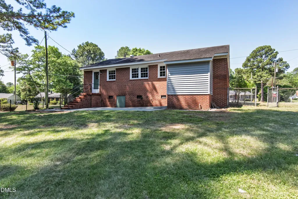 2467 Milburnie Road Raleigh NC 27610