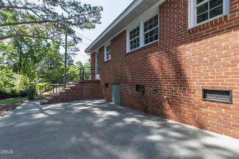 2467 Milburnie Road Raleigh NC 27610