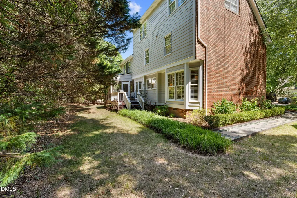 1335 Daventry Court Chapel Hill NC 27517