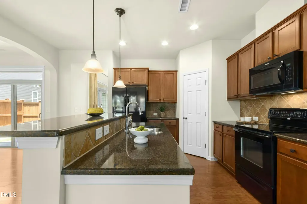 2774 Cashlin Drive Raleigh NC 27616