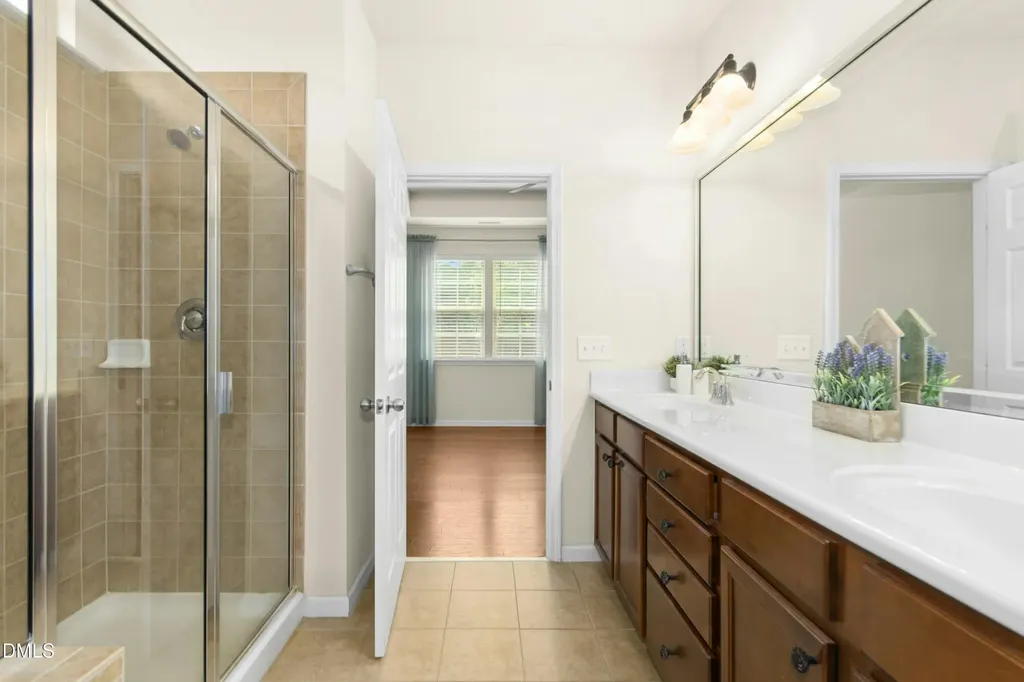 2774 Cashlin Drive Raleigh NC 27616
