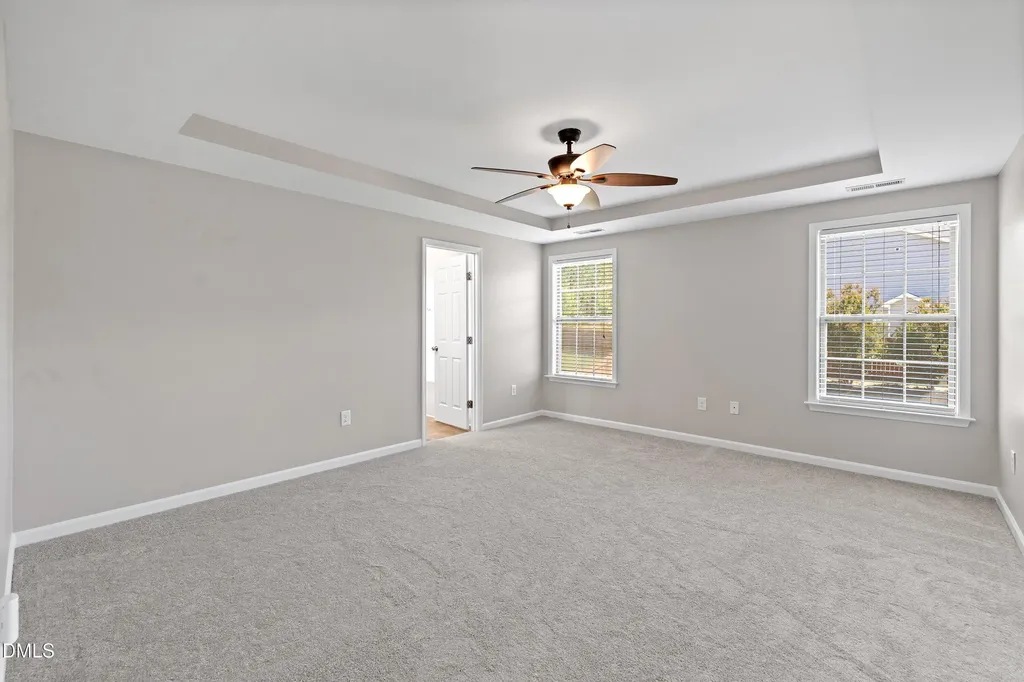 859 Bridlemine Fuquay Varina NC 27526