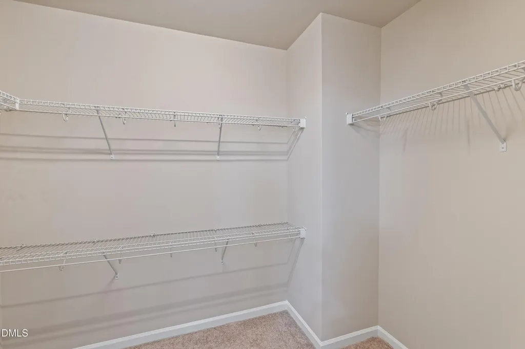 859 Bridlemine Fuquay Varina NC 27526