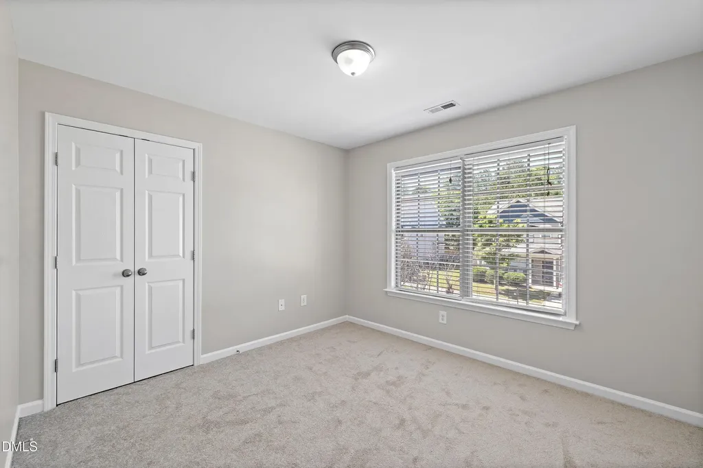 859 Bridlemine Fuquay Varina NC 27526