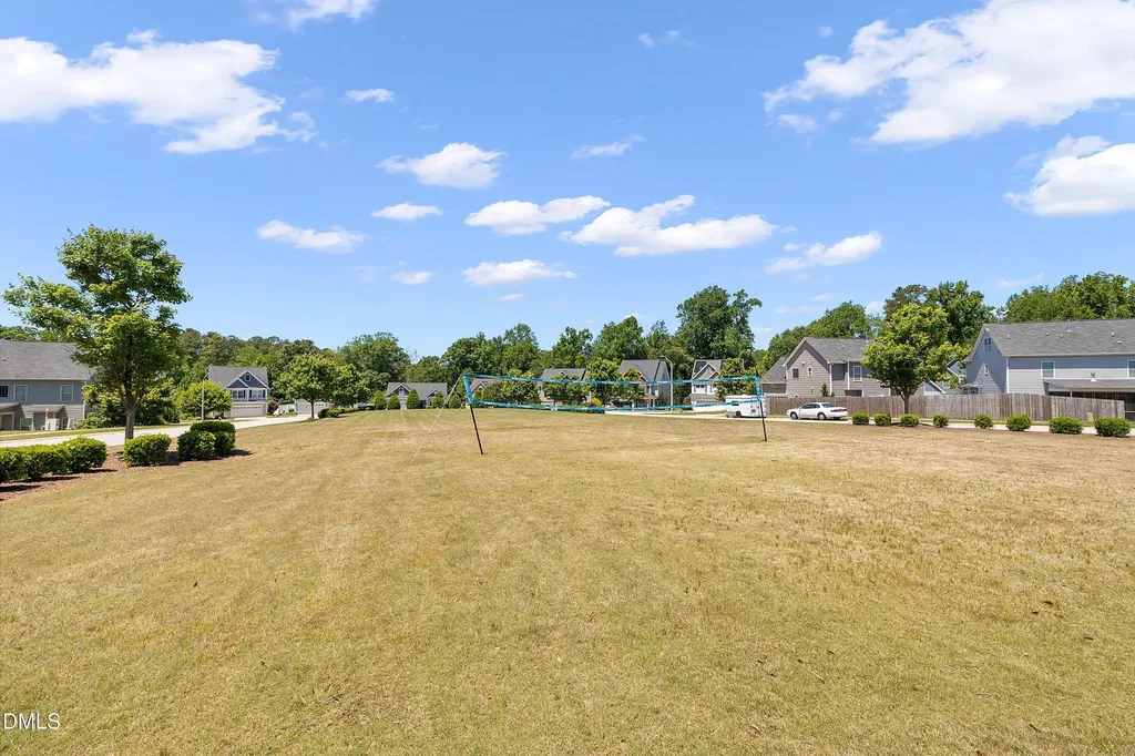 859 Bridlemine Fuquay Varina NC 27526