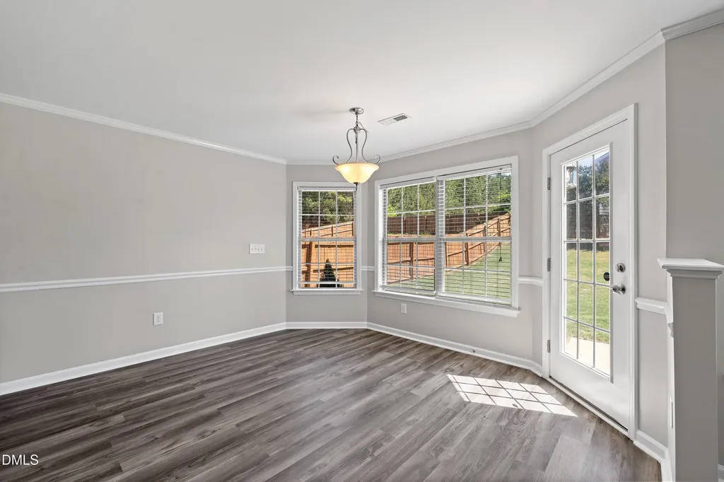 859 Bridlemine Fuquay Varina NC 27526