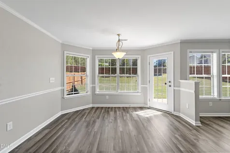 859 Bridlemine Fuquay Varina NC 27526