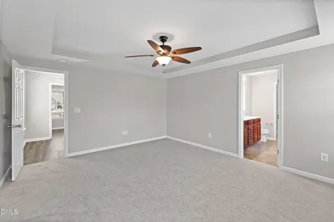 859 Bridlemine Fuquay Varina NC 27526