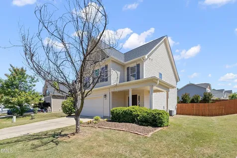 859 Bridlemine Fuquay Varina NC 27526