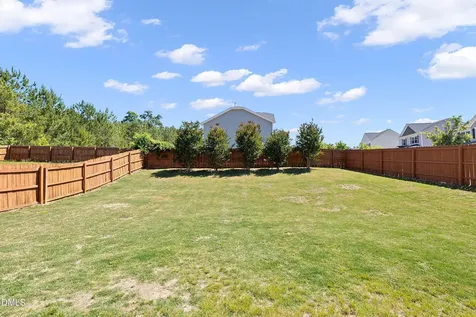 859 Bridlemine Fuquay Varina NC 27526