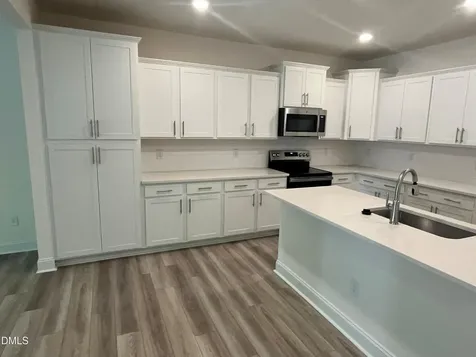 1274 Hammond Drive Mebane NC 27302