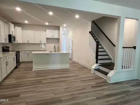 1274 Hammond Drive Mebane NC 27302