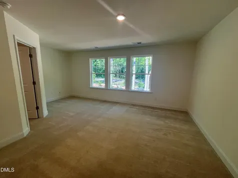 1274 Hammond Drive Mebane NC 27302