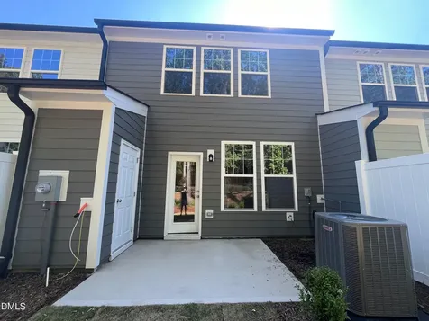 1274 Hammond Drive Mebane NC 27302