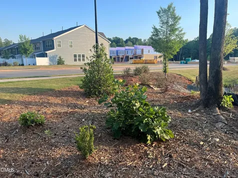 1274 Hammond Drive Mebane NC 27302