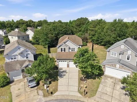 6001 Namozine Court Raleigh NC 27610