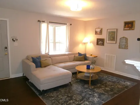 123 Temple Street Four Oaks NC 27524
