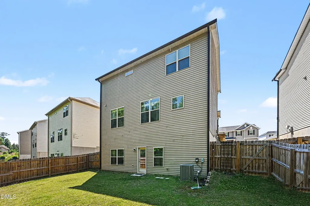 197 Pamlico Drive Clayton NC 27520