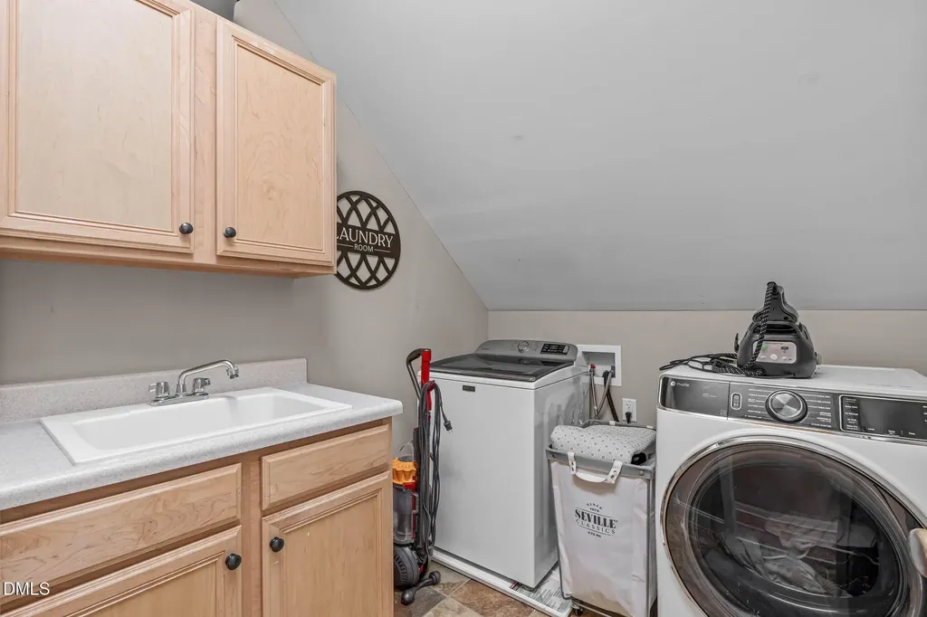 5700 Metalmark Drive Fuquay Varina NC 27526
