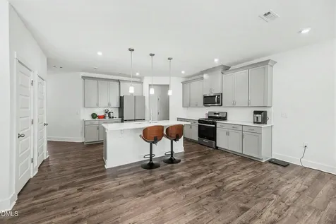 6805 Doddridge Lane Cary NC 27519