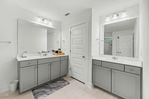 6805 Doddridge Lane Cary NC 27519