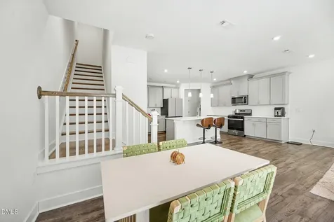 6805 Doddridge Lane Cary NC 27519