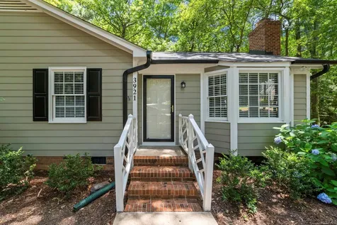 3921 Bamburgh Lane Apex NC 27539