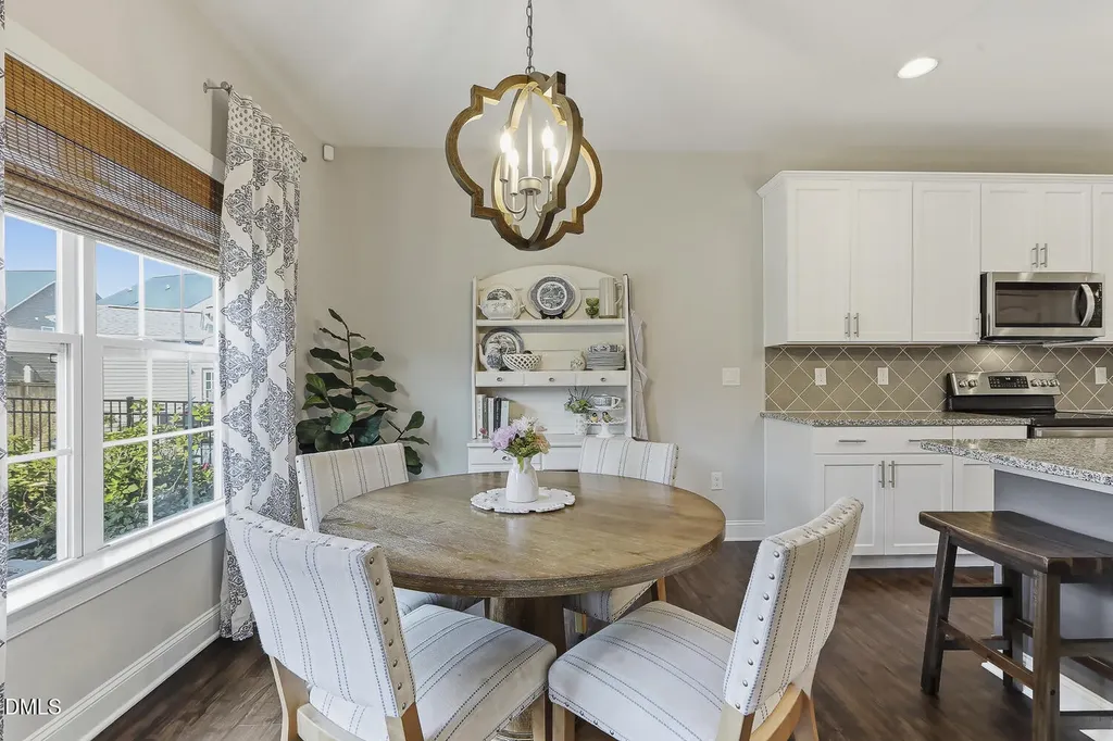 1248 Valley Dale Drive Fuquay Varina NC 27526