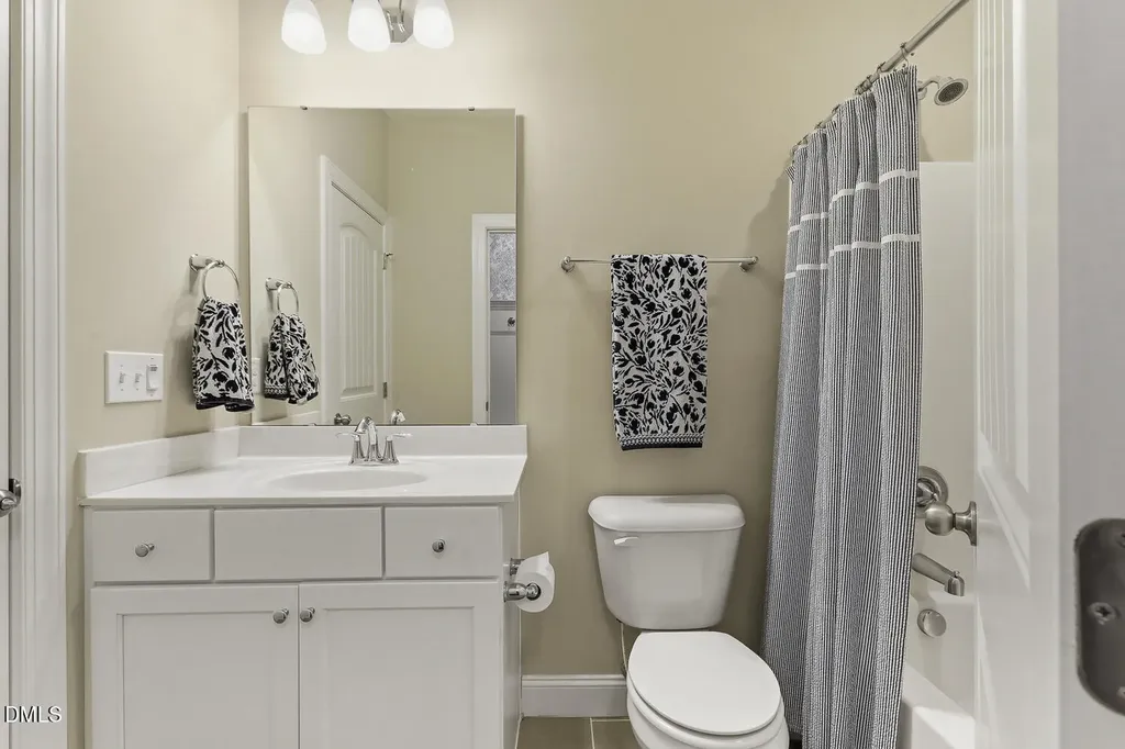 1248 Valley Dale Drive Fuquay Varina NC 27526