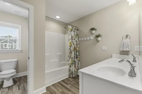 1248 Valley Dale Drive Fuquay Varina NC 27526