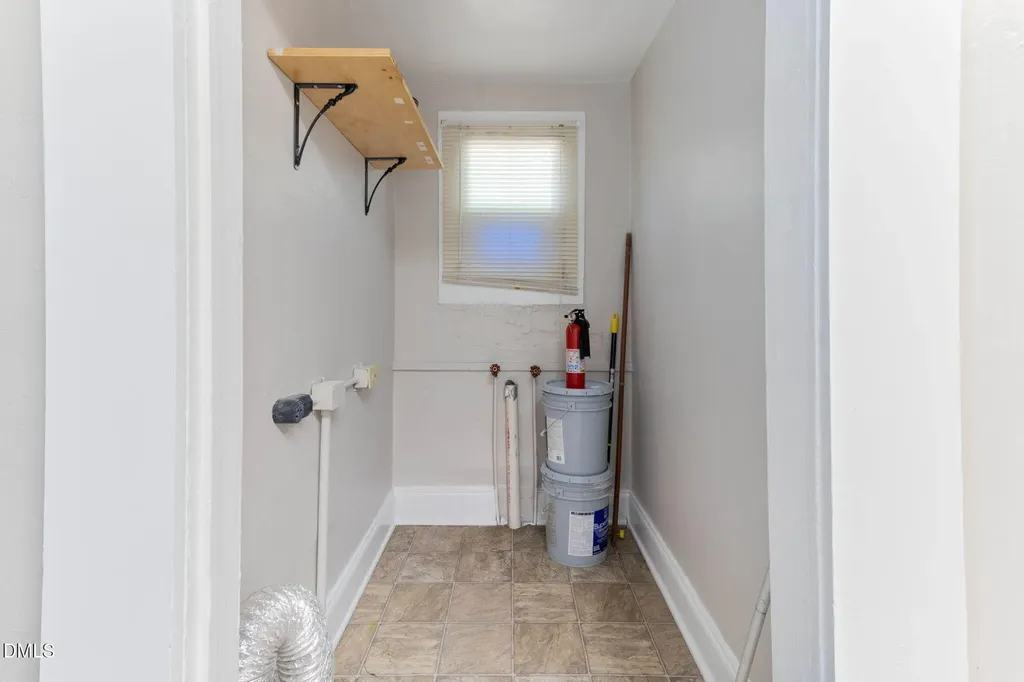1103 Pettis Place Raleigh NC 27610