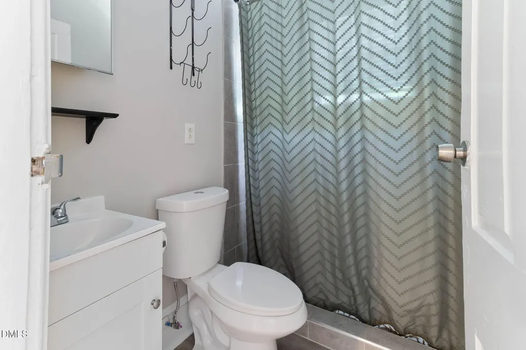 1103 Pettis Place Raleigh NC 27610