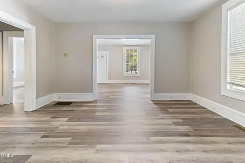 1103 Pettis Place Raleigh NC 27610