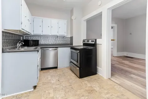 1103 Pettis Place Raleigh NC 27610