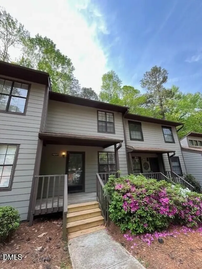 4247 The Oaks Drive Raleigh NC 27606