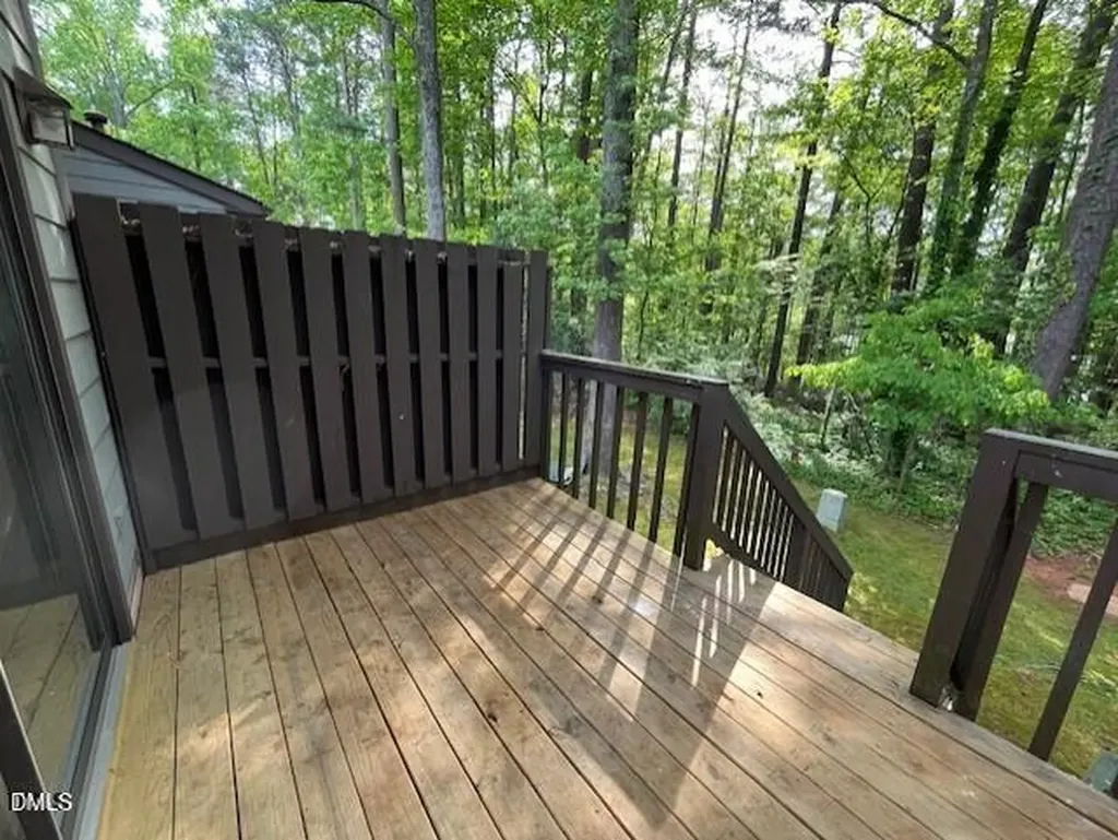 4247 The Oaks Drive Raleigh NC 27606